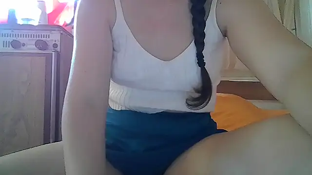 Eleni Pappa online show from May 2026 12:23:01 PM