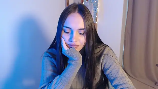 Snapshot of IrinaShayk18 chatting on December 2024 07:35:01 AM IrinaShayk18 online show from December 2024 07:35:01 AM