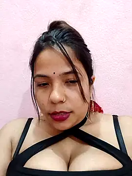 Hot-shot99 online show from January 2025 07:59:02 PM