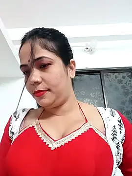 Hot-shot99 online show from October 2025 05:43:01 PM