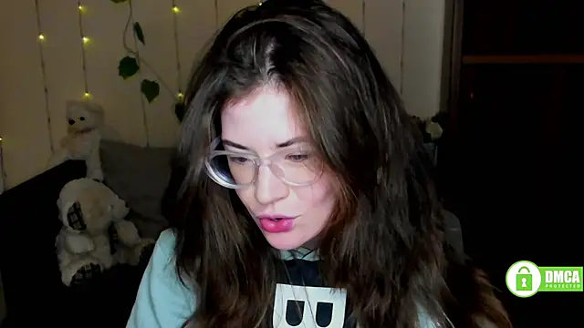 Snapshot of Alicia_redfollow chatting on February 2025 06:26:02 PM Alicia redfollow online show from February 2025 06:26:02 PM