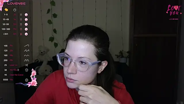 Snapshot of Alicia_redfollow chatting on March 2025 06:22:01 AM Alicia redfollow online show from March 2025 06:22:01 AM