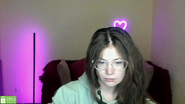 Snapshot of Alicia_redfollow chatting on September 2025 11:21:01 AM Alicia redfollow online show from September 2025 11:21:01 AM