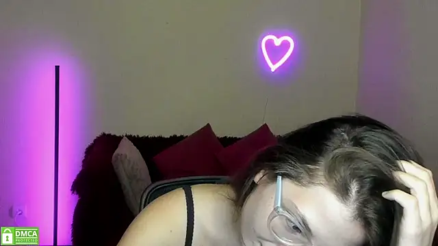 Snapshot of Alicia_redfollow chatting on September 2025 11:21:02 AM Alicia redfollow online show from September 2025 11:21:02 AM