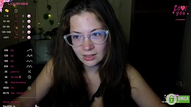 Snapshot of Alicia_redfollow chatting on September 2025 11:32:02 AM Alicia redfollow online show from September 2025 11:32:02 AM