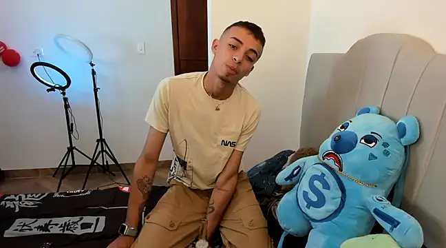 twink latino5 online show from December 2024 02:09:01 AM