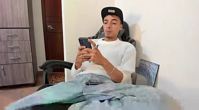 twink latino5 online show from March 2025 03:37:01 AM