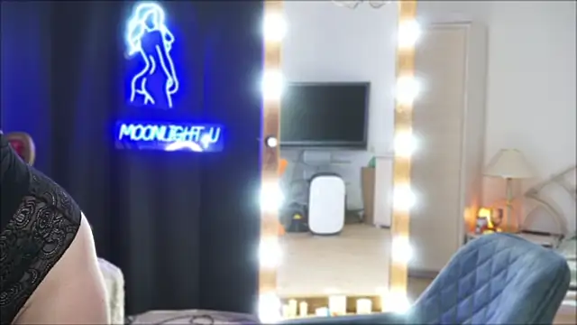 moonlight4u online show from January 2025 05:21:01 AM