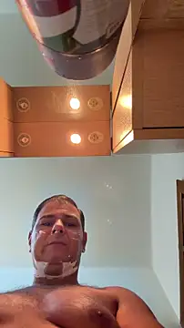 SecretlyDD online show from February 2026 07:57:02 AM