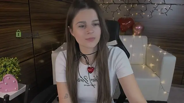 Snapshot of berry_alma chatting on February 2025 11:48:01 PM berry alma online show from February 2025 11:48:01 PM