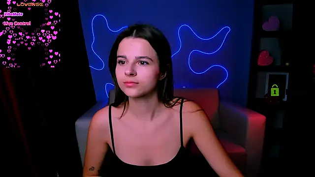 Snapshot of berry_alma chatting on September 2025 01:35:02 PM berry alma online show from September 2025 01:35:02 PM