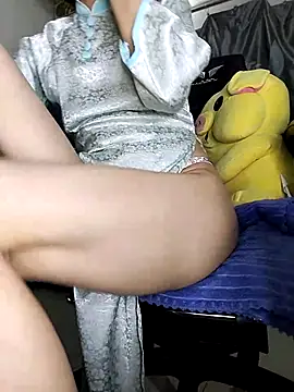 Snapshot of Lucy_limon chatting on April 2026 01:00:02 PM Lucy limon online show from April 2026 01:00:02 PM