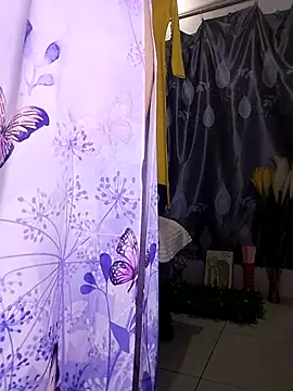 Snapshot of Lucy_limon chatting on April 2026 10:59:01 PM Lucy limon online show from April 2026 10:59:01 PM