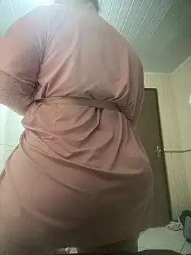 pAuLa - online show from February 2025 10:14:01 PM