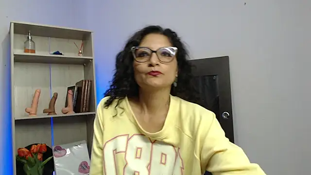 arianna ros3 online show from January 2025 05:48:01 PM