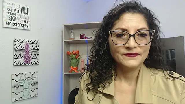 arianna ros3 online show from January 2025 03:15:01 PM