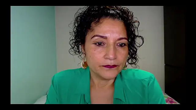 arianna ros3 online show from March 2026 01:45:02 AM