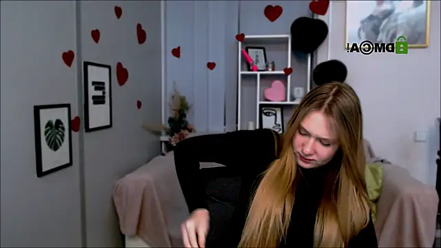 playful sophie online show from February 2025 06:34:02 PM