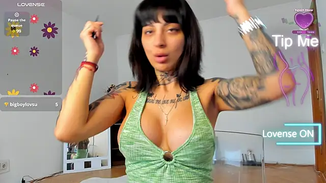 Snapshot of Lucky_Deniz chatting on March 2025 05:59:02 AM Lucky Deniz online show from March 2025 05:59:02 AM