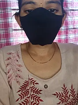 Snapshot of Telugu_Cute_Angel chatting on December 2025 04:51:01 AM Telugu Cute Angel online show from December 2025 04:51:01 AM