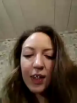 Snapshot of KattyLuuu chatting on December 2024 08:07:02 PM KattyLuuu online show from December 2024 08:07:02 PM