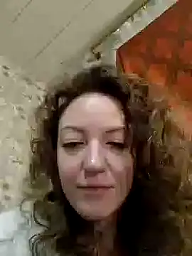 Snapshot of KattyLuuu chatting on December 2024 11:50:01 PM KattyLuuu online show from December 2024 11:50:01 PM