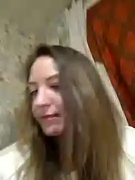 Snapshot of KattyLuuu chatting on January 2025 11:27:02 PM KattyLuuu online show from January 2025 11:27:02 PM