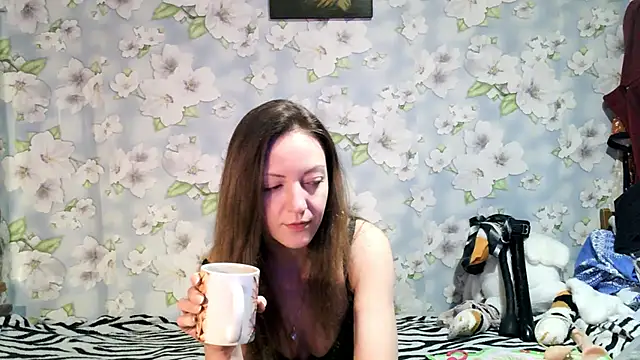 Snapshot of KattyLuuu chatting on January 2025 08:45:02 PM KattyLuuu online show from January 2025 08:45:02 PM