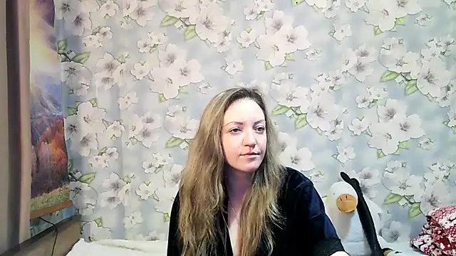 Snapshot of KattyLuuu chatting on October 2025 08:29:02 PM KattyLuuu online show from October 2025 08:29:02 PM