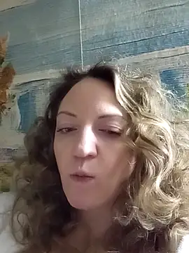 KattyLuuu online show from November 2025 08:52:01 PM