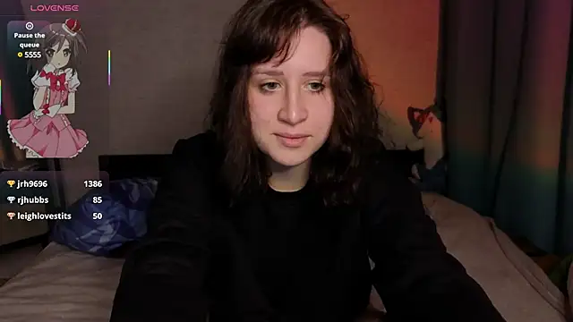 whatamarrie online show from March 2025 09:54:02 PM