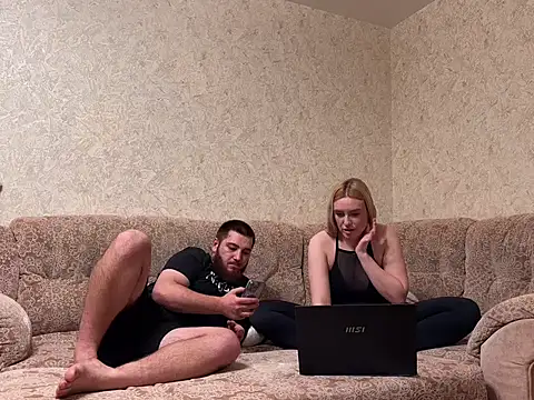 AzallandRoom online show from November 2025 04:07:02 PM