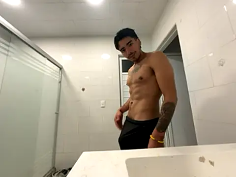 GIOOOO568 online show from November 2025 07:20:01 AM