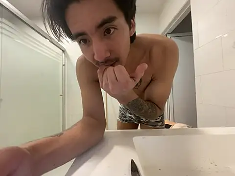 GIOOOO568 online show from February 2026 07:37:01 AM