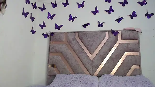 Anny Fox- online show from February 2026 04:02:01 AM