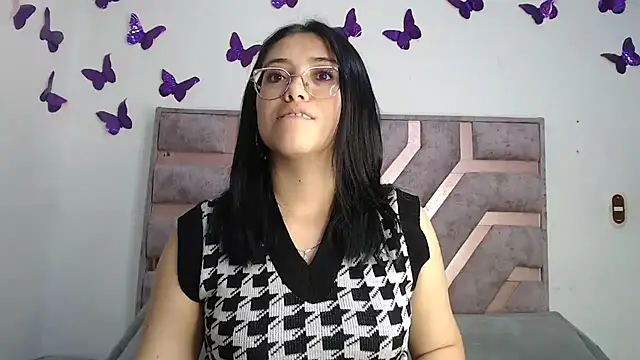 Anny Fox- online show from July 2026 05:16:01 AM
