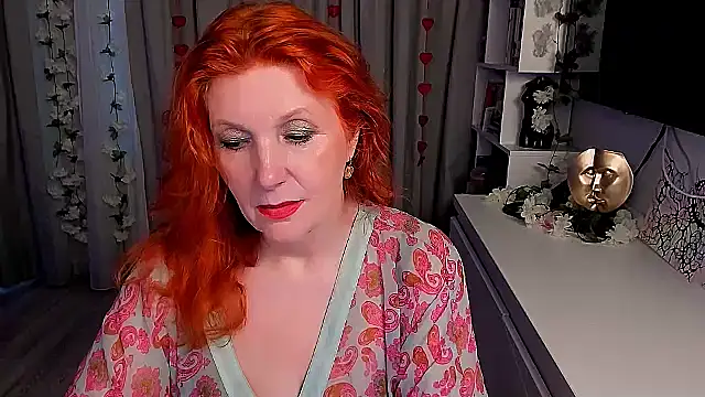 Fire-Fox-One online show from September 2025 03:56:02 PM