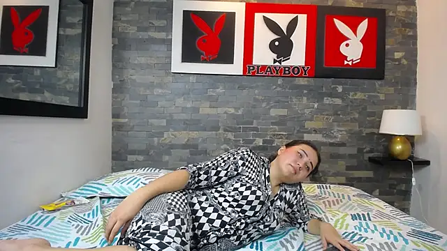 Gurvinder 1 online show from February 2025 06:52:02 PM