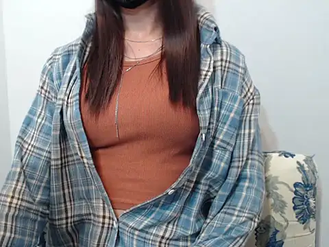 Snapshot of Mistress_Viktoria chatting on January 2026 05:35:01 AM Mistress Viktoria online show from January 2026 05:35:01 AM