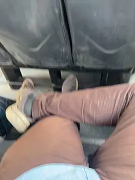 Hillz king 98 online show from February 2026 05:12:02 AM