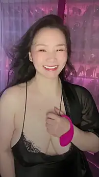 Snapshot of baobaomiqi_linger chatting on September 2025 04:32:01 PM baobaomiqi linger online show from September 2025 04:32:01 PM