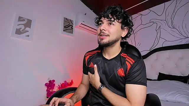 Samir bear online show from November 2025 12:44:02 PM