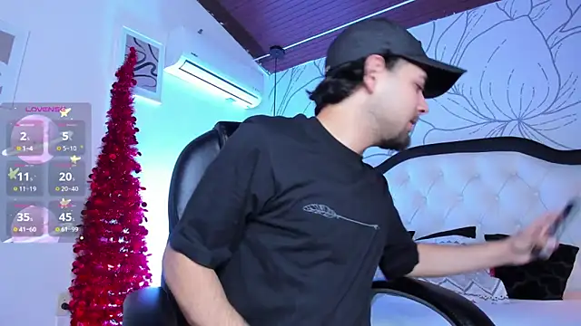 Samir bear online show from December 2025 12:34:02 PM