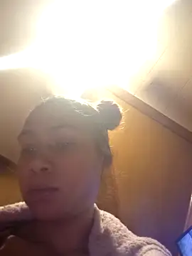 Snapshot of carmelbbyx22 chatting on February 2026 11:27:02 PM carmelbbyx22 online show from February 2026 11:27:02 PM