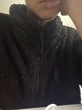 Snapshot of carmelbbyx22 chatting on March 2026 12:28:01 AM carmelbbyx22 online show from March 2026 12:28:01 AM