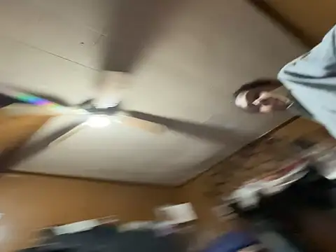 Snapshot of carmelbbyx22 chatting on March 2026 03:52:01 AM carmelbbyx22 online show from March 2026 03:52:01 AM