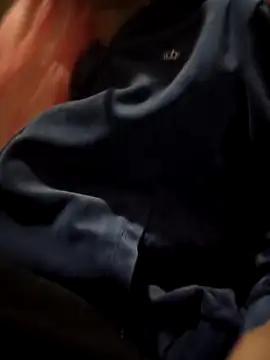 Snapshot of carmelbbyx22 chatting on April 2026 04:05:02 PM carmelbbyx22 online show from April 2026 04:05:02 PM