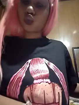 Snapshot of carmelbbyx22 chatting on April 2026 05:10:01 PM carmelbbyx22 online show from April 2026 05:10:01 PM