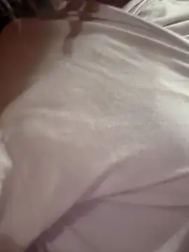 Snapshot of carmelbbyx22 chatting on April 2026 10:15:02 PM carmelbbyx22 online show from April 2026 10:15:02 PM