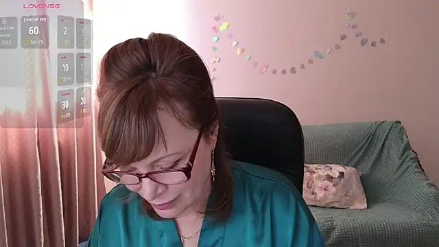 Snapshot of Miss_Moren chatting on March 2026 08:09:01 AM Miss Moren online show from March 2026 08:09:01 AM